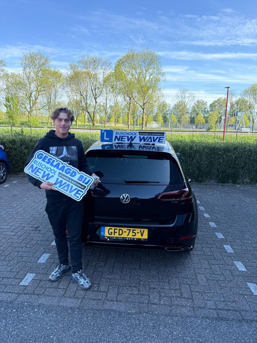 Geslaagd bij Rijschool New Wave
