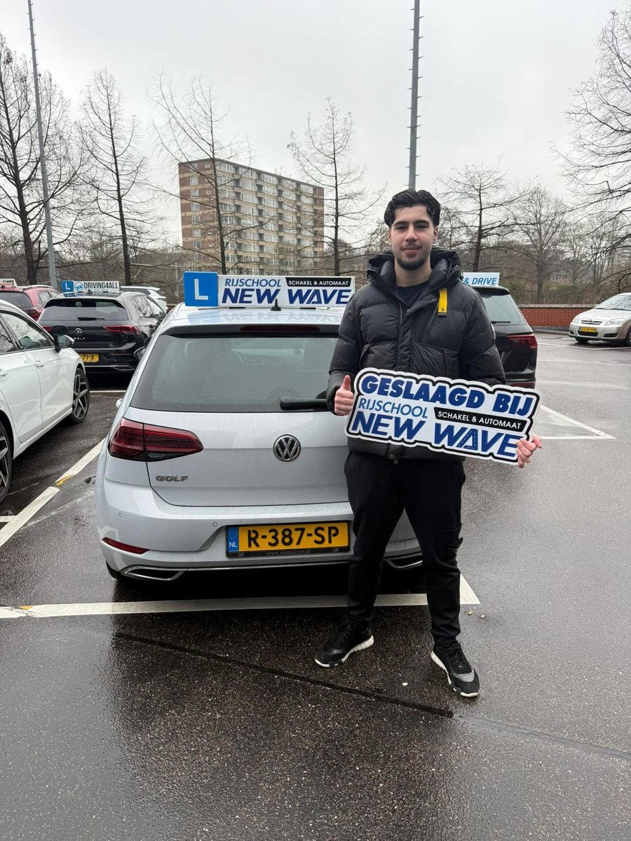 Geslaagd bij Rijschool New Wave