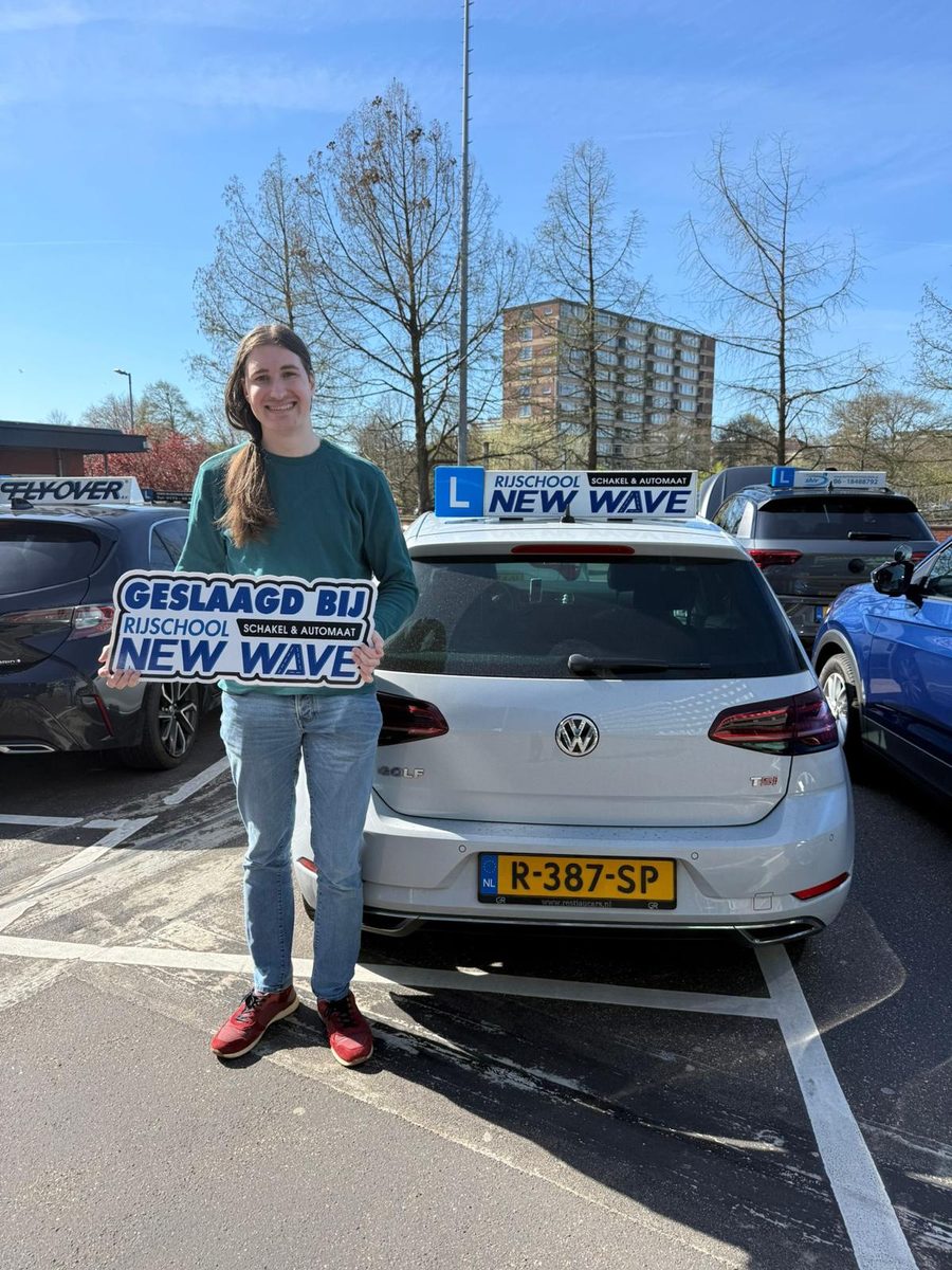 Geslaagd bij Rijschool New Wave